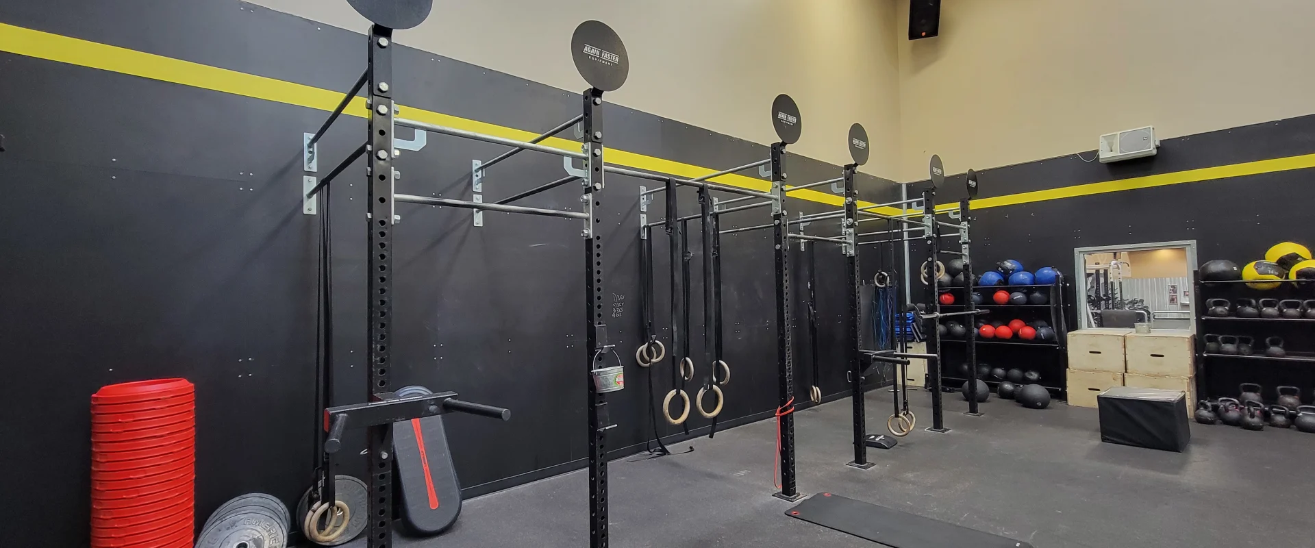 Gold's Gym