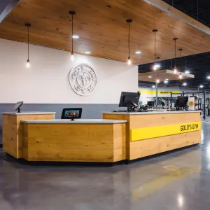 Gold's Gym Slaughter & South Congress