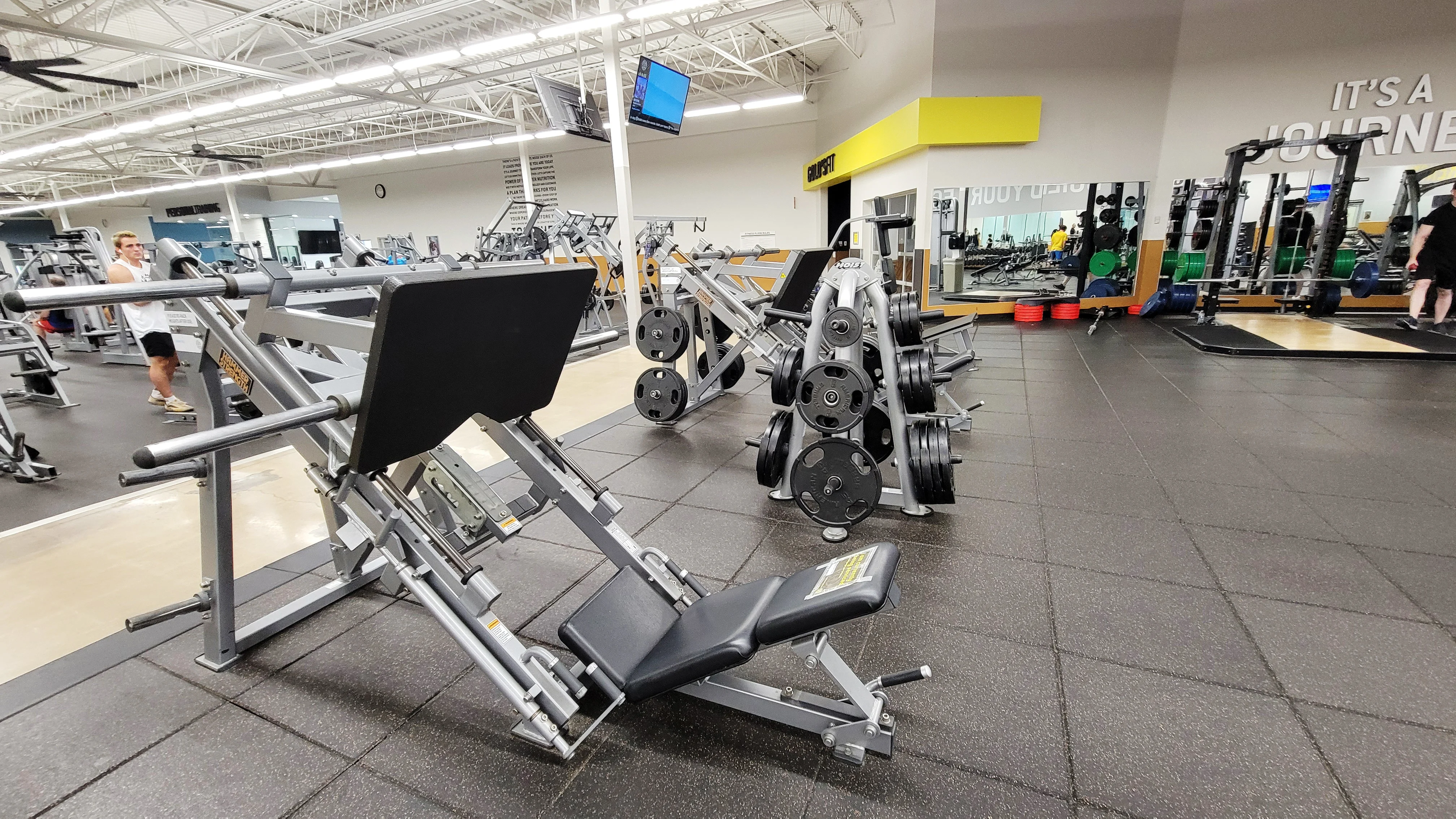 Gold's Gym Oakley Plaza | Asheville, NC 28803 | Strength & Fitness