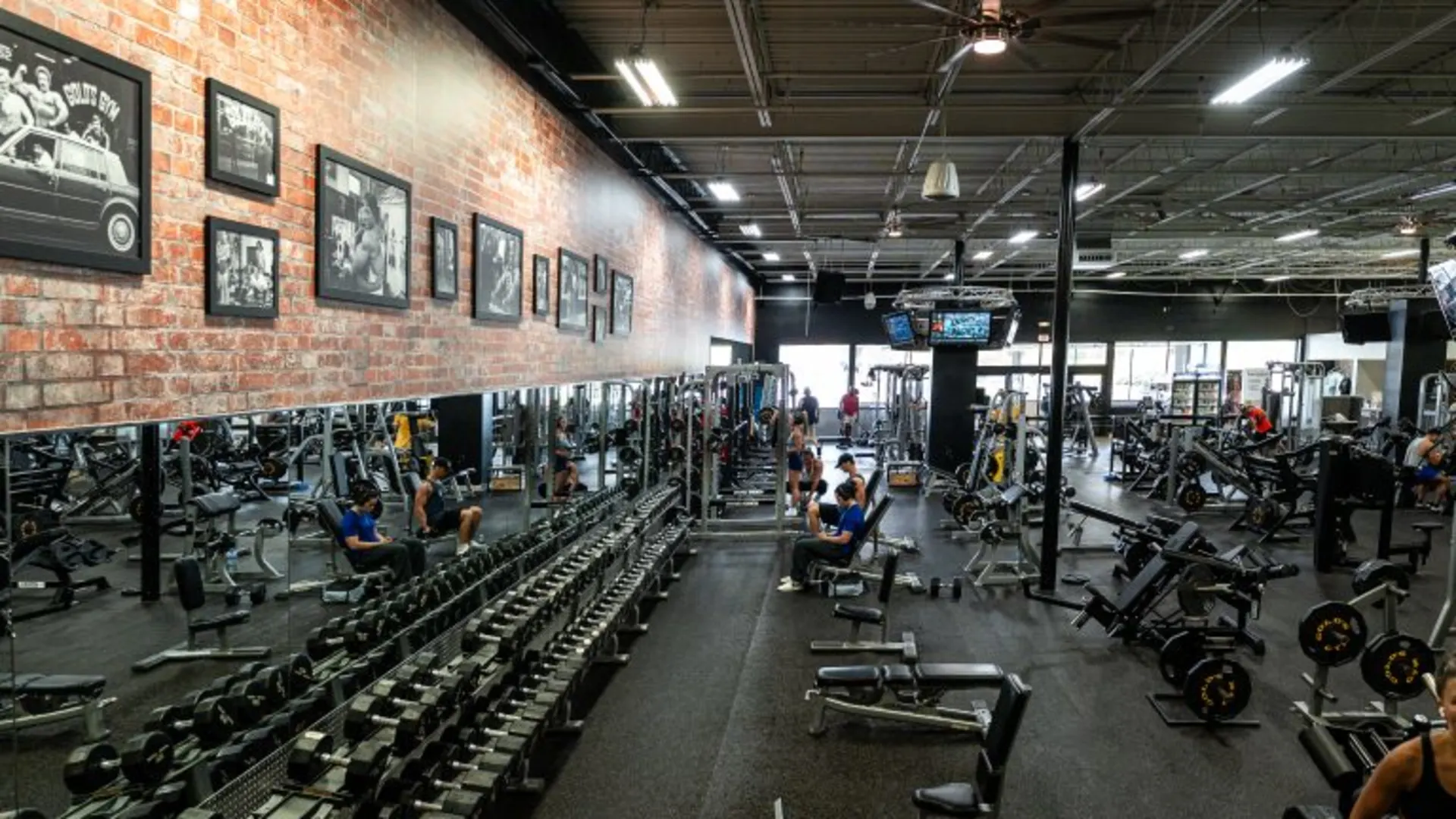 Gold's Gym Lake Norman