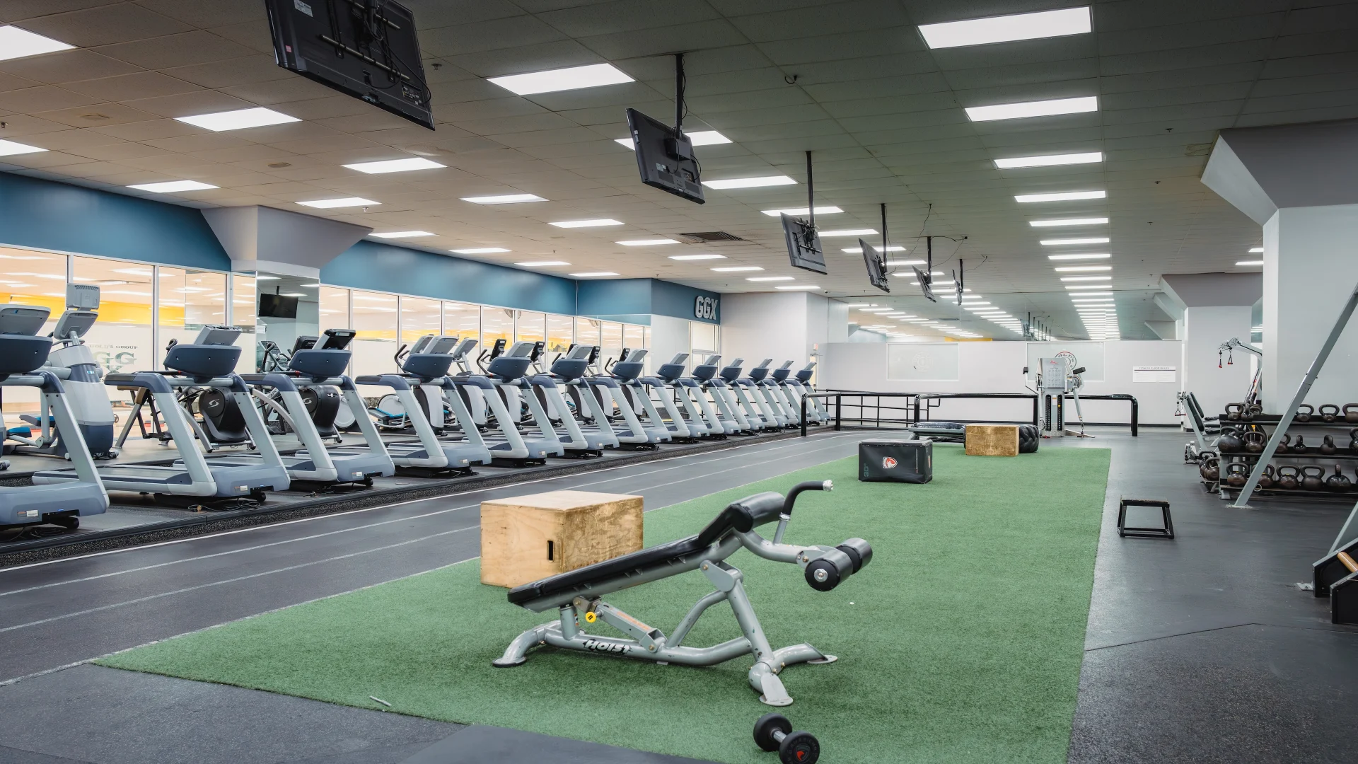 Gold's Gym South Central | Austin, TX 78704 | Strength That Inspires