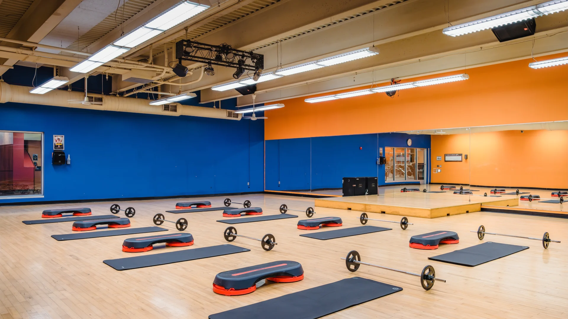 Gold's Gym Fiesta Trails | San Antonio, TX 78230 | Strength & Fitness