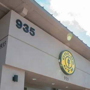 Gold's Gym Salinas