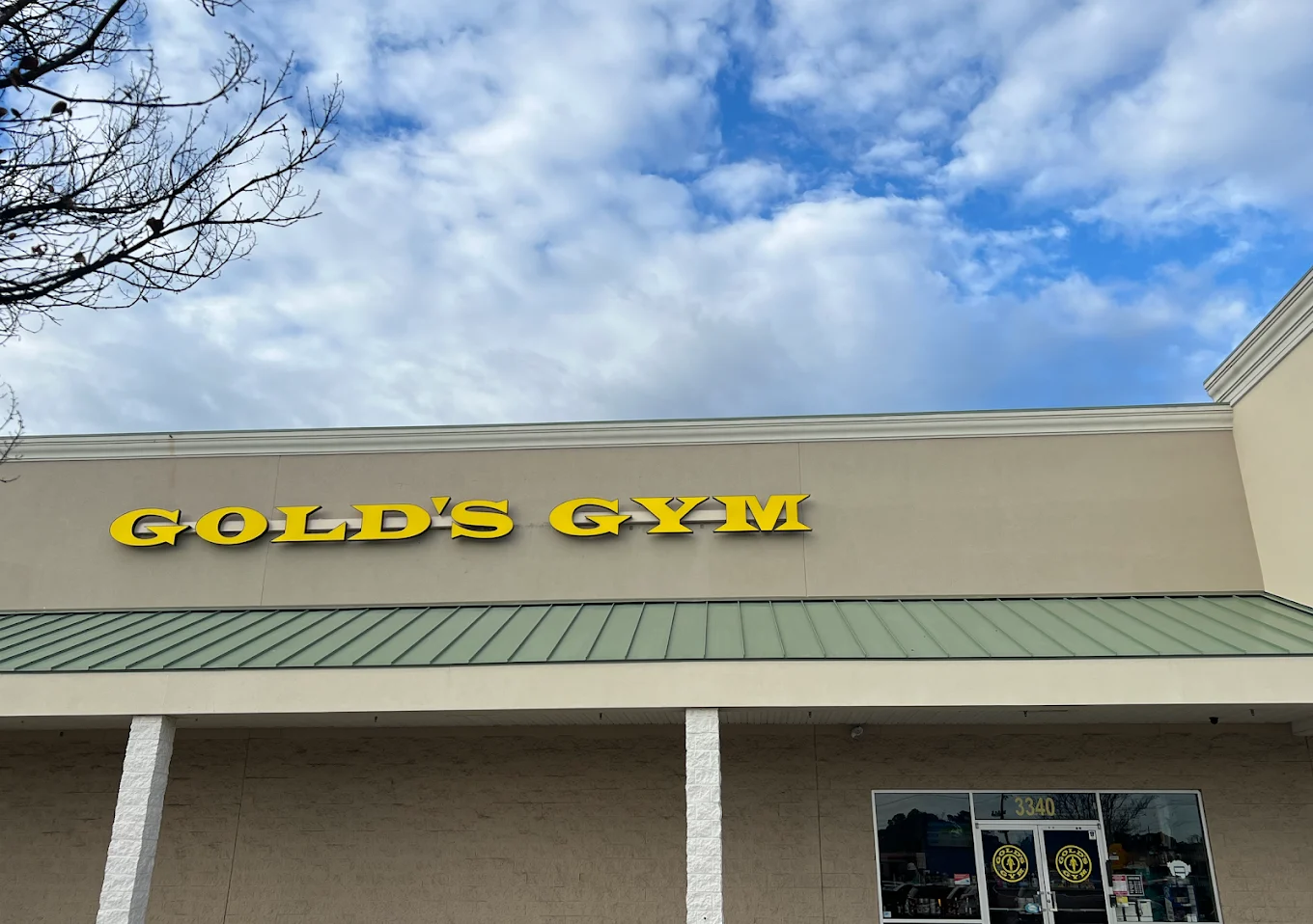 Gold's Gym New Bern | New Bern, NC 28562 | Stronger Starts Here