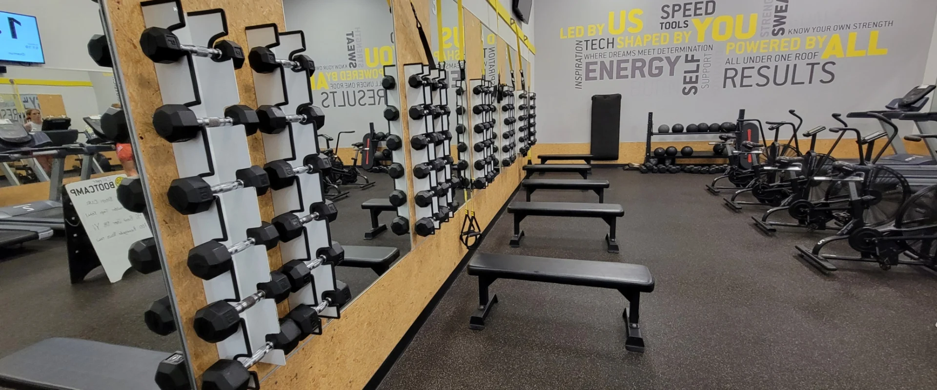 Gold's Gym Greer