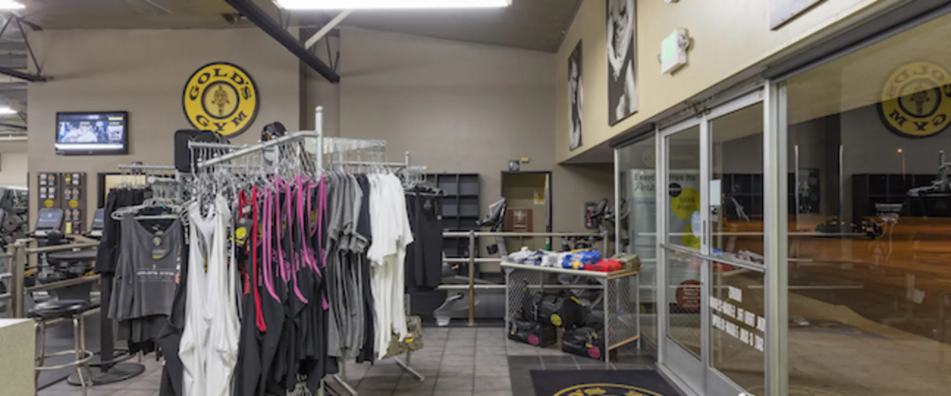 north hollywood gym front lobby