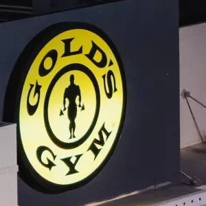 Gold's Gym San Antonio Valley Hi
