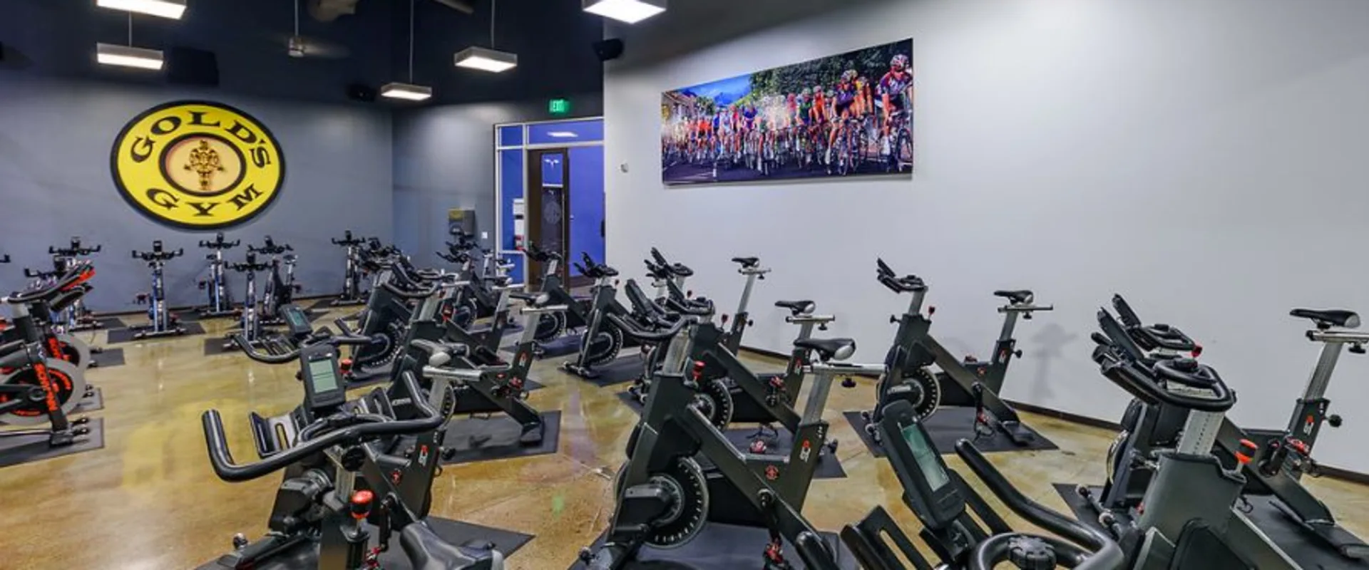 Gold's Gym in Fullerton, CA with a spin cycle studio