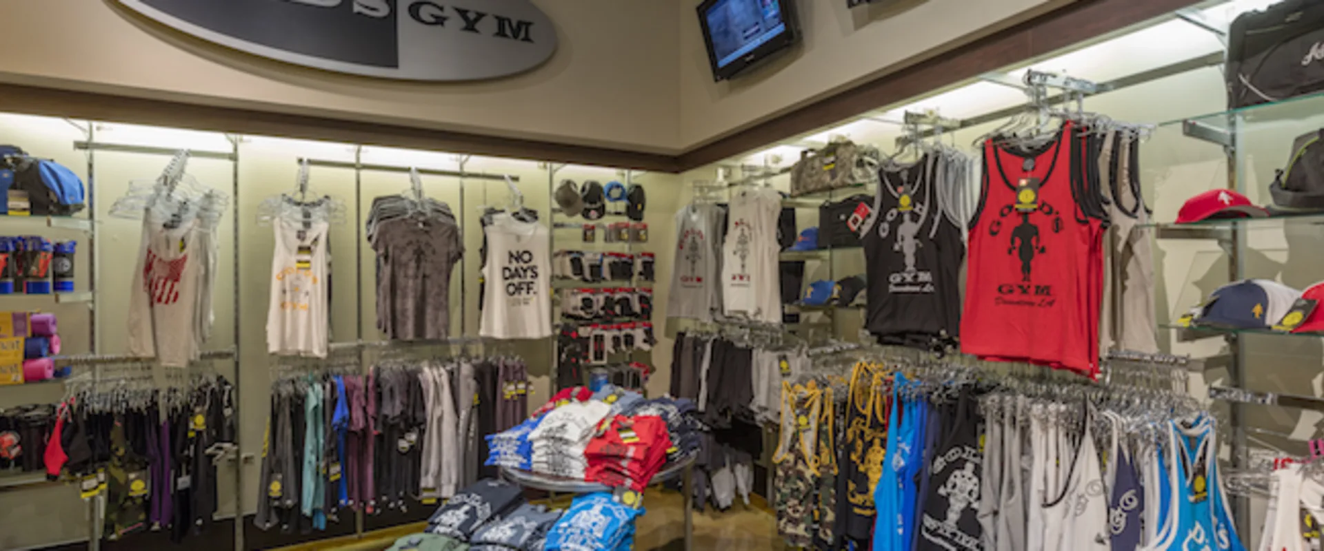 Gold's Gym Downtown Los Angeles pro shop