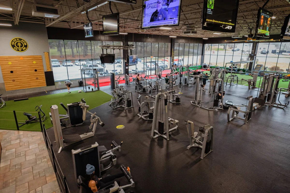 Gold's Gym Lagrange | Poughkeepsie, NY 12603 | Build Strength
