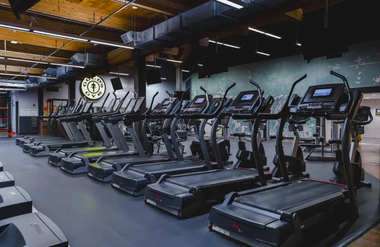 Gold's Gym Highland | Austin, TX 78752 | Train. Transform. Thrive.