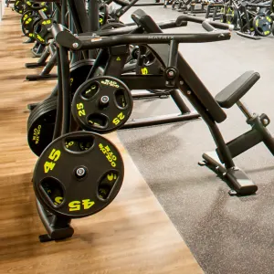 Gold's Gym Laval