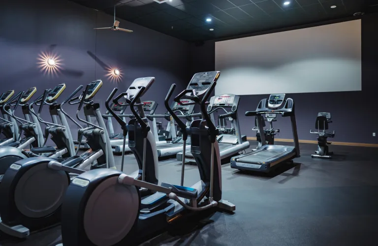Gold's Gym Culebra | San Antonio, TX 78250 | Grind. Lift. Repeat.
