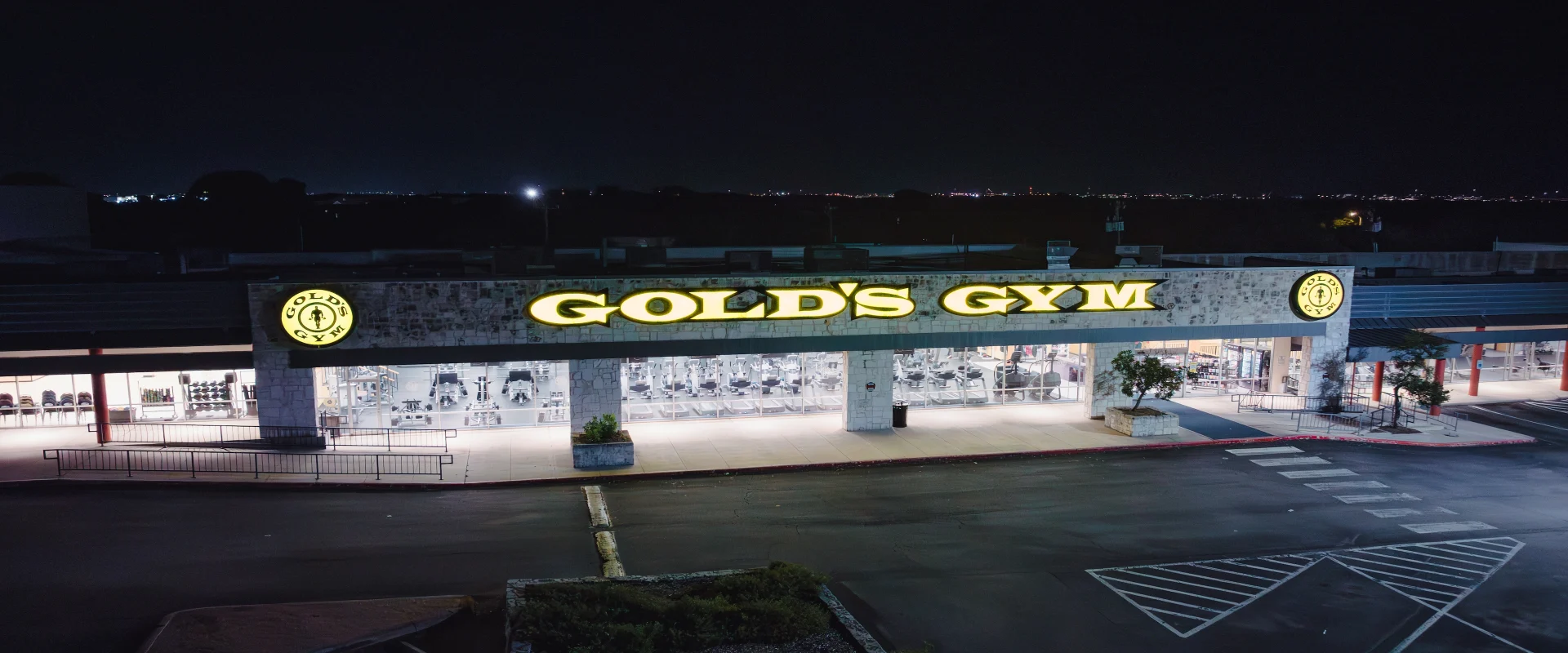 Exterior of Gold's Gym San Antonio - Tezel and Guilbeau