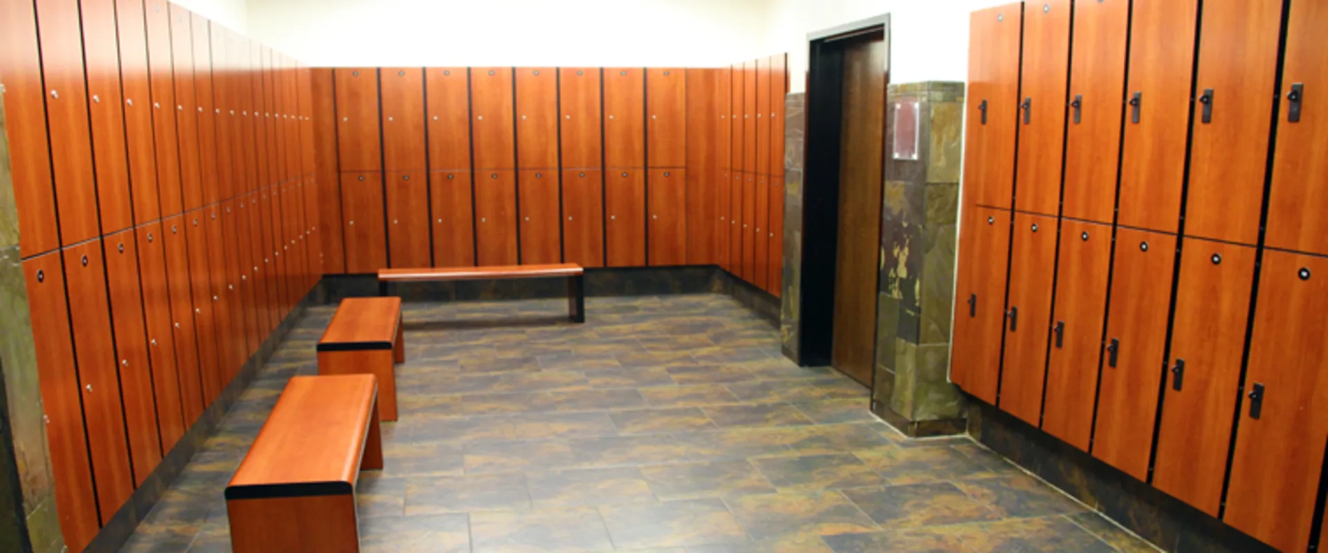 Locker-Room-Gym-Harlingen-TX