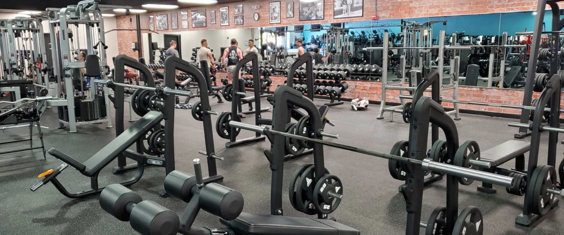 Gold's Gym Chapel Hill