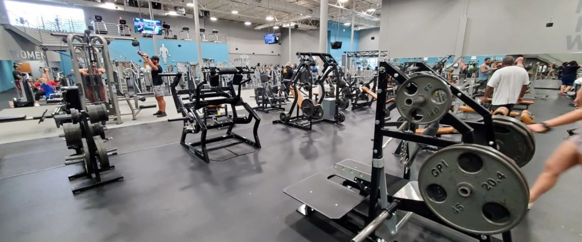 Gold's Gym Fuquay-Varina