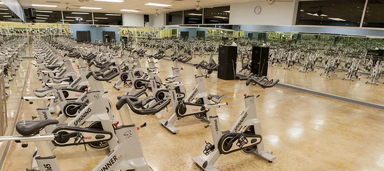 mc-05-cycle.webp?_a=BAAAV6DQ