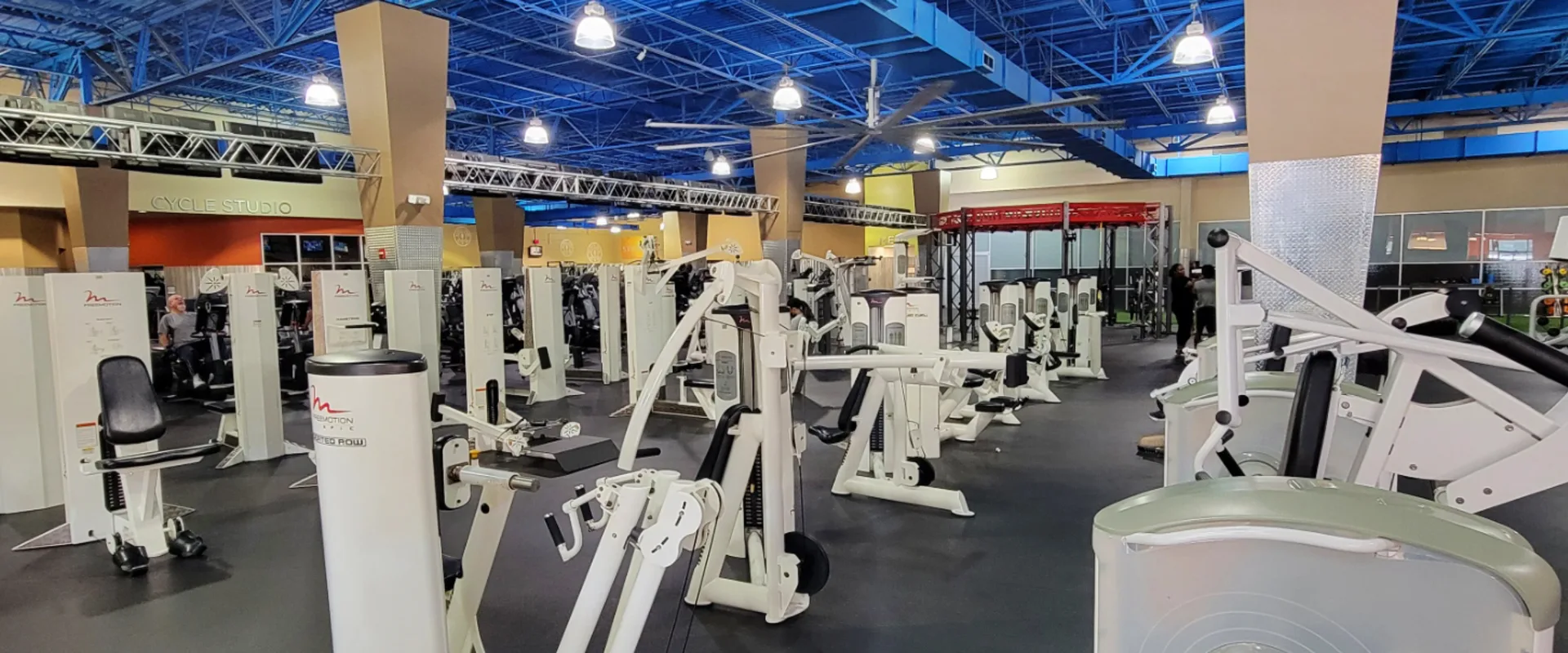 Gold's Gym