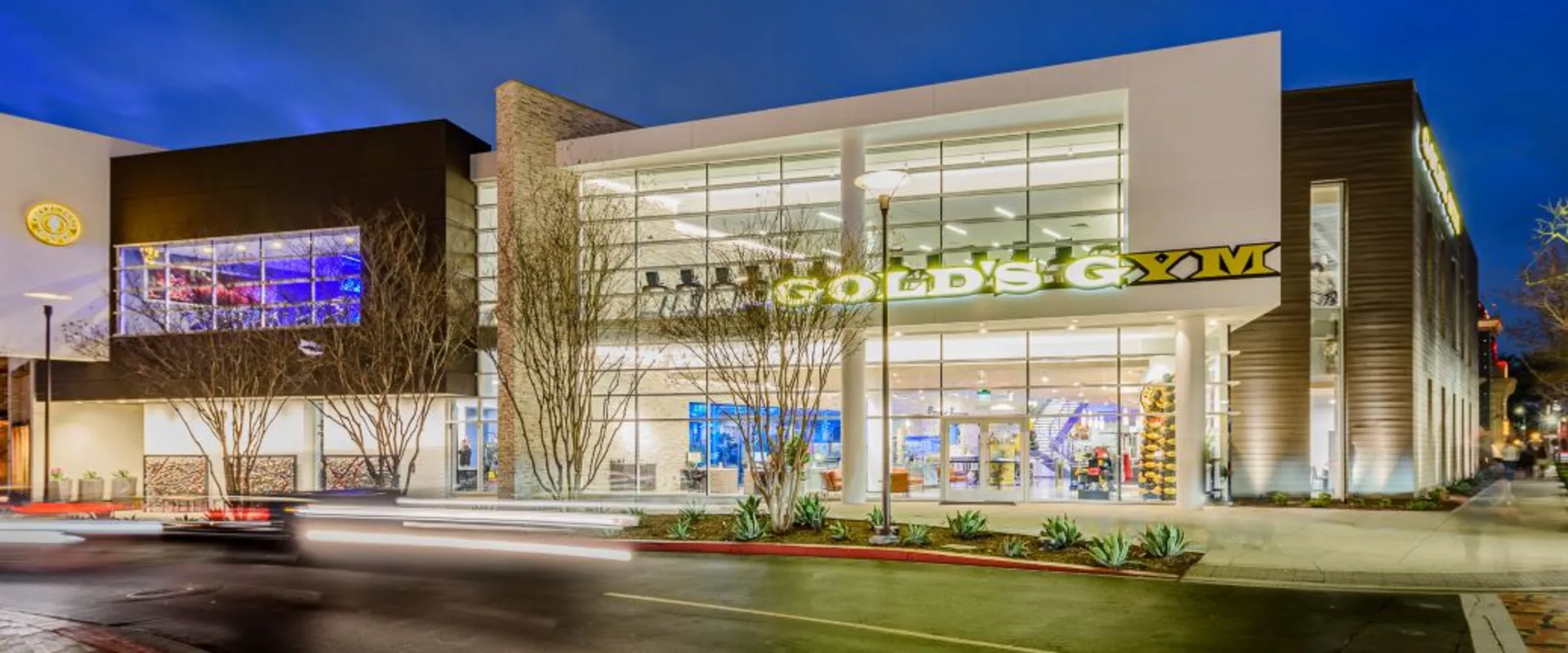 Street View of Gold's Gym Ranch Cucamonga