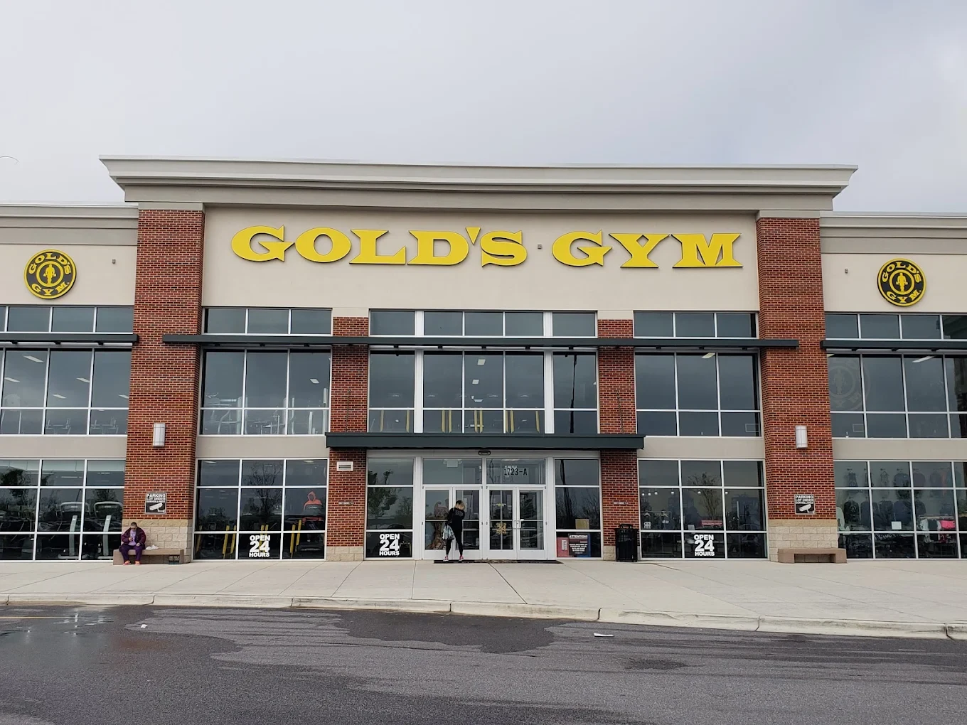 Gold's Gym Capitol Heights | Largo, MD 20743 | Progress Every Day