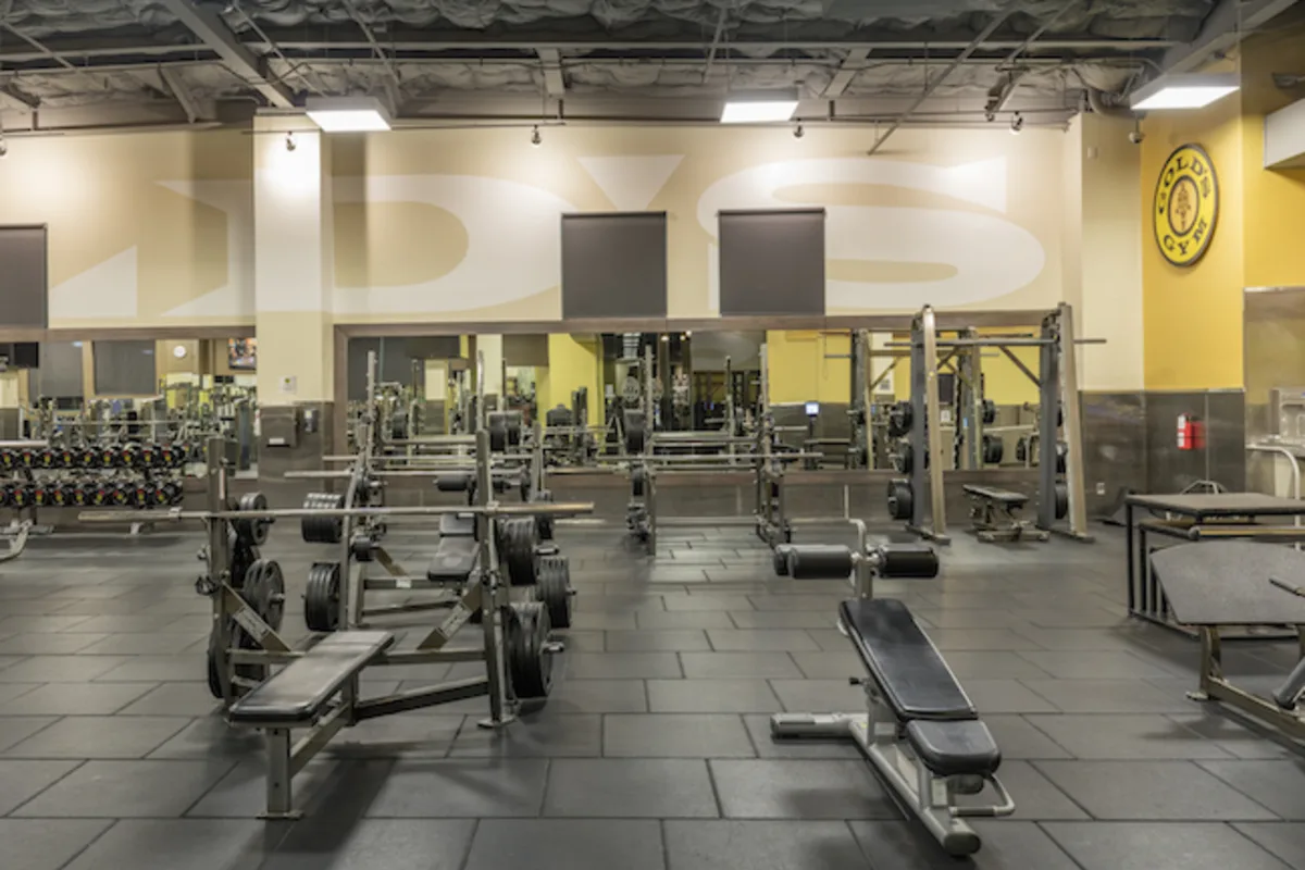 Gold's Gym Valencia - Valencia, CA 91355 Gold's Gym Valencia - Valencia, CA 91355