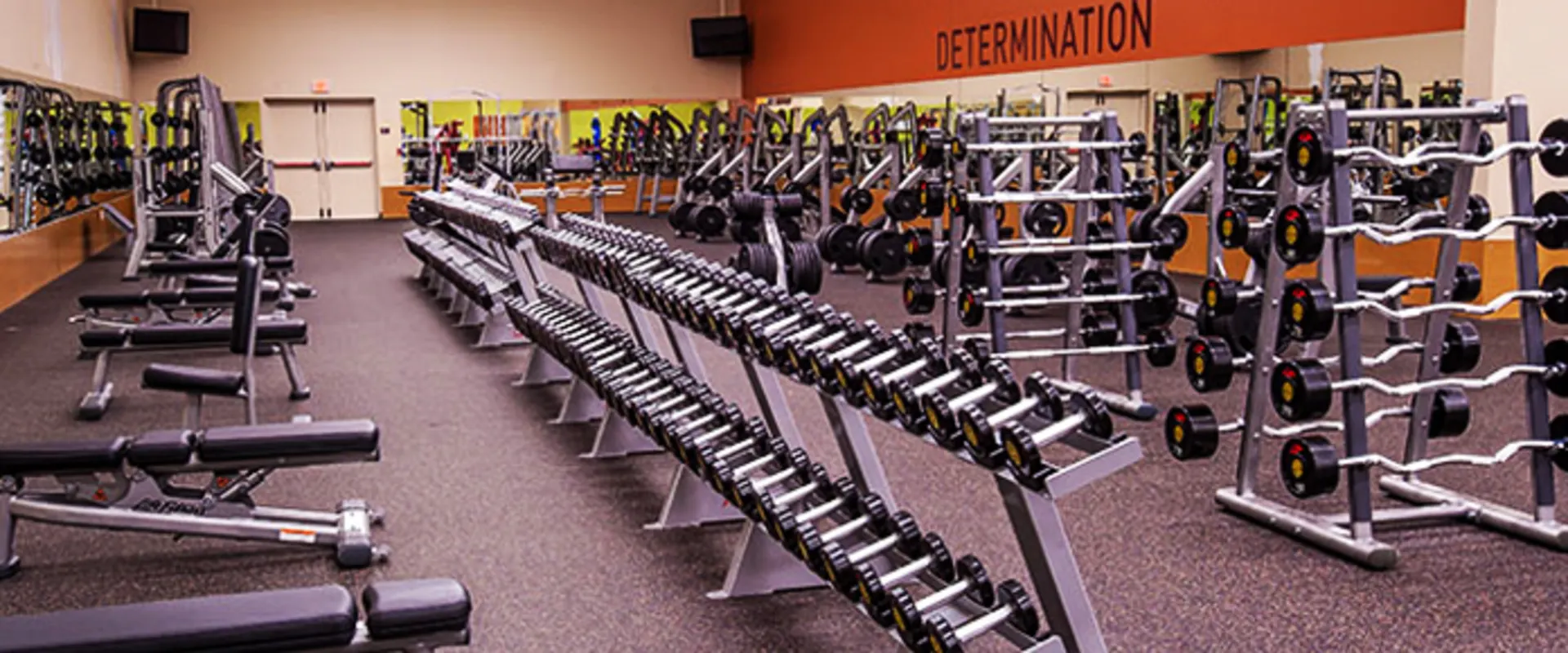 golds_gym_quail_springs