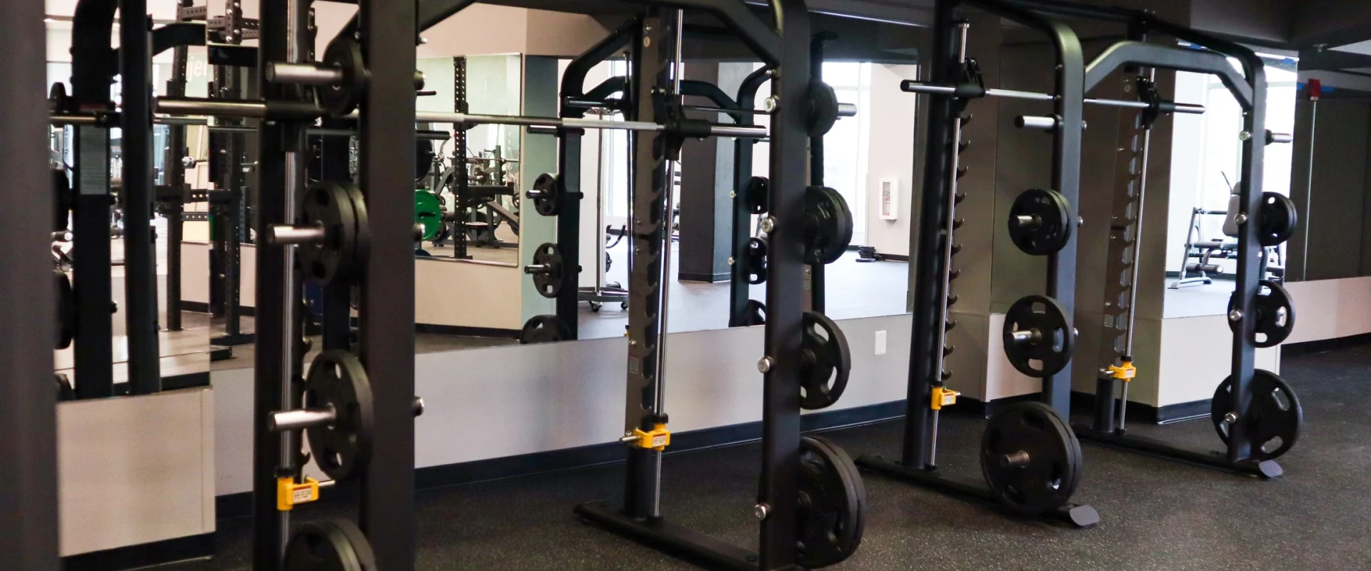 Spring Time Gym Gold’s Gym Silver Spring | Silver Spring, MD 20910 | Build Strength