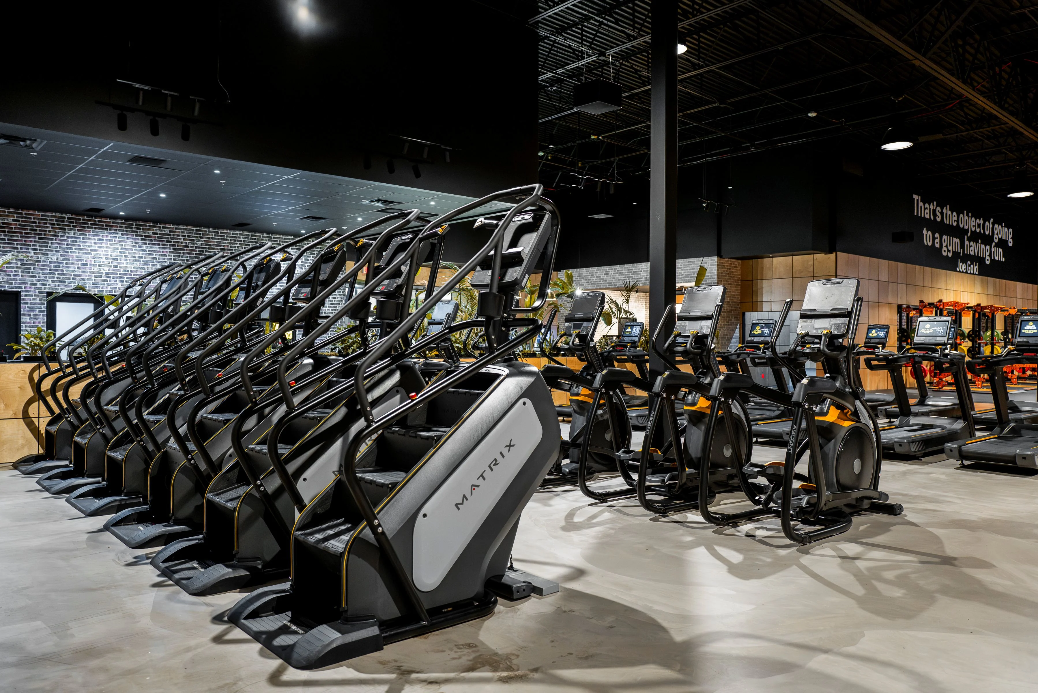 Gold's Gym Northchase | Northchase, TX 77068 | Stronger Starts Here