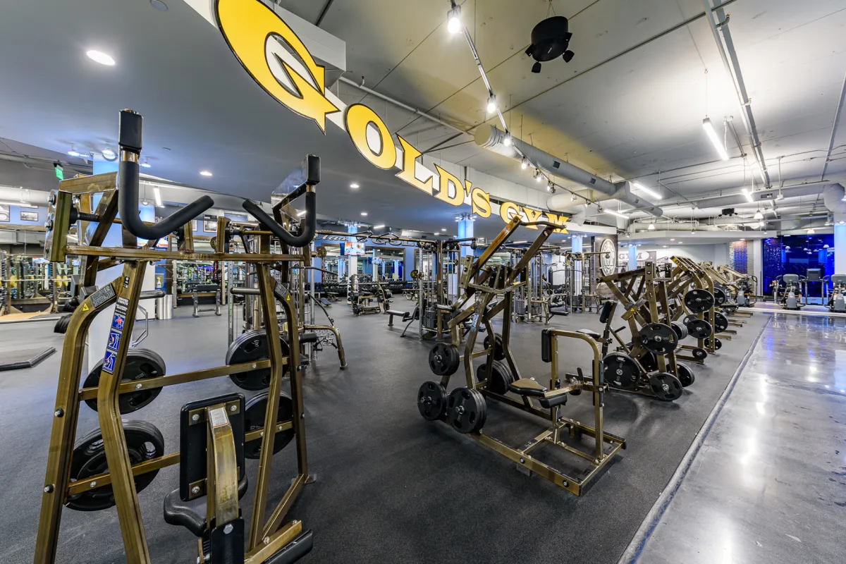 Gold's - 💪 DOUBLE THE FUN THIS LOVE MONTH! 💖 Grab a friend