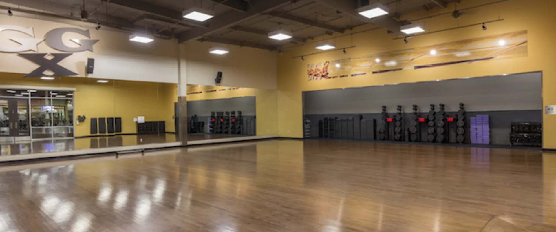 Montclair, CA gym group fitness classes room