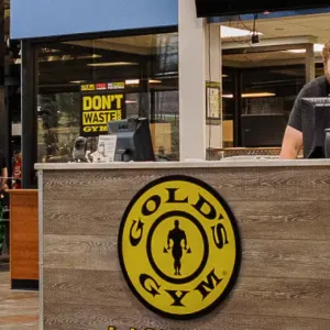 Gold's Gym - Photo 4