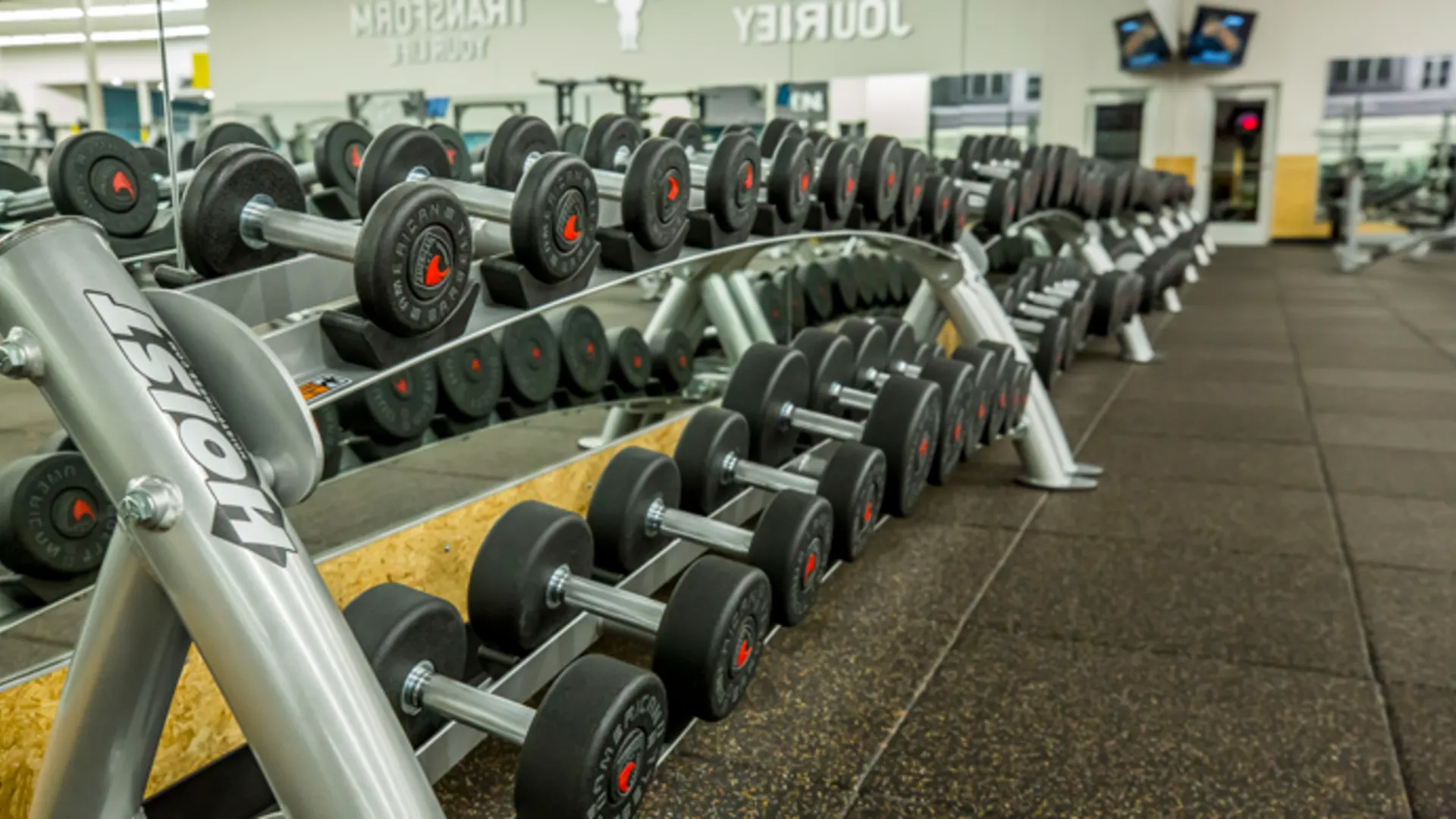 golds_gym_greer