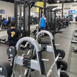 Gold's Gym Huntersville