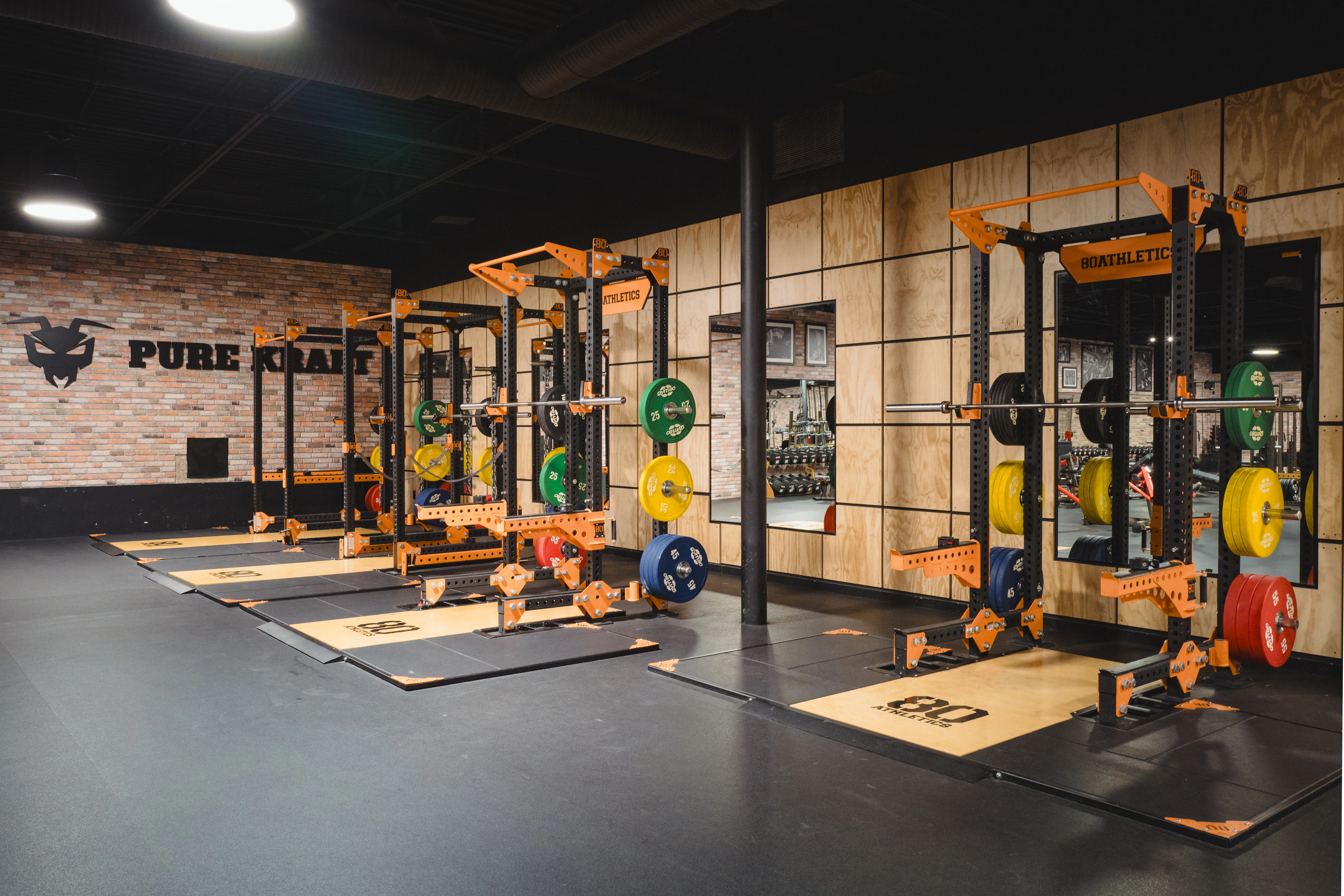 Gold's Gym Highland Meadows | TX 75218 | Rise To The Challenge