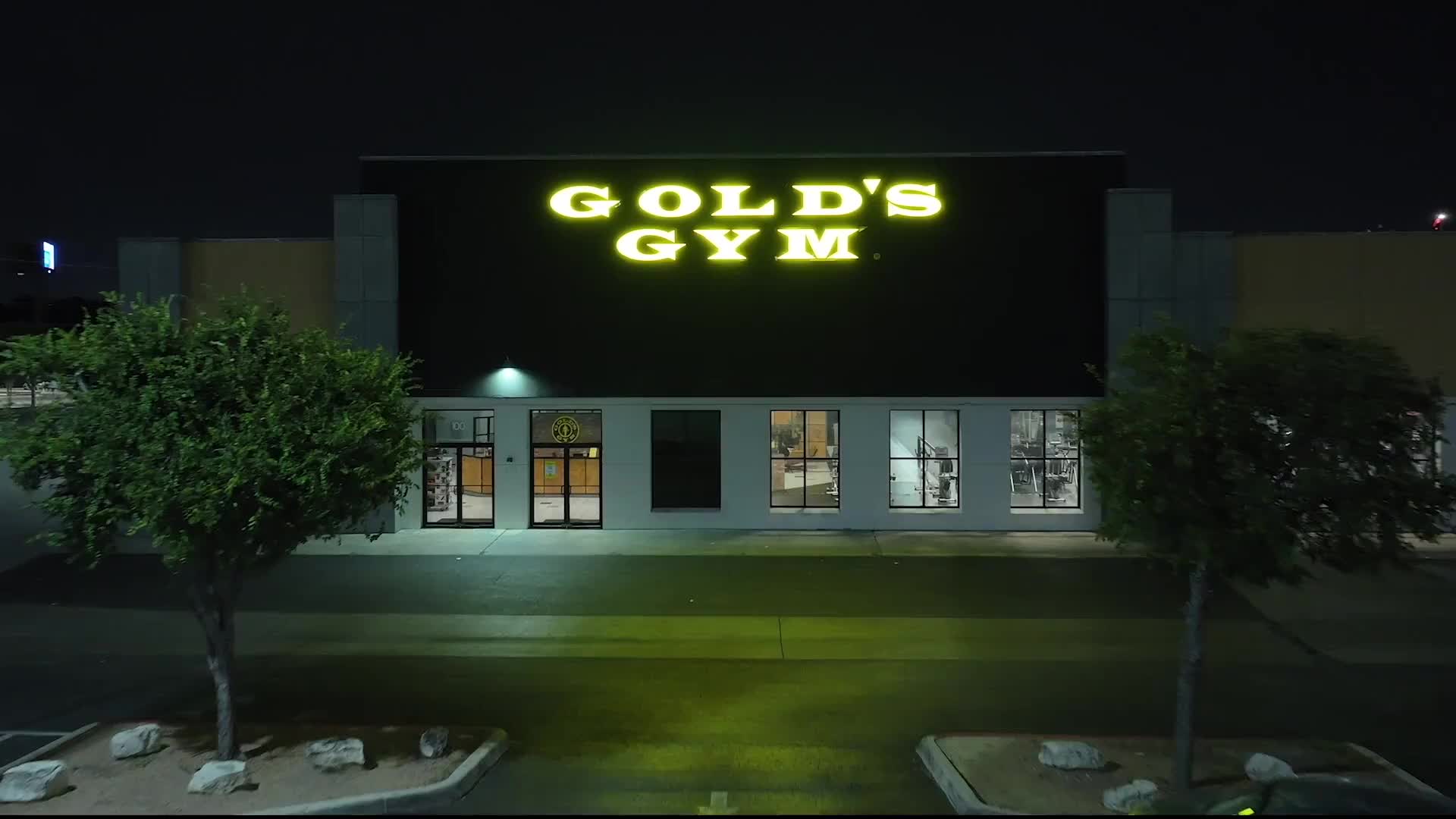 Gold's Gym Goliad | San Antonio, TX 78223 | Built For Champions