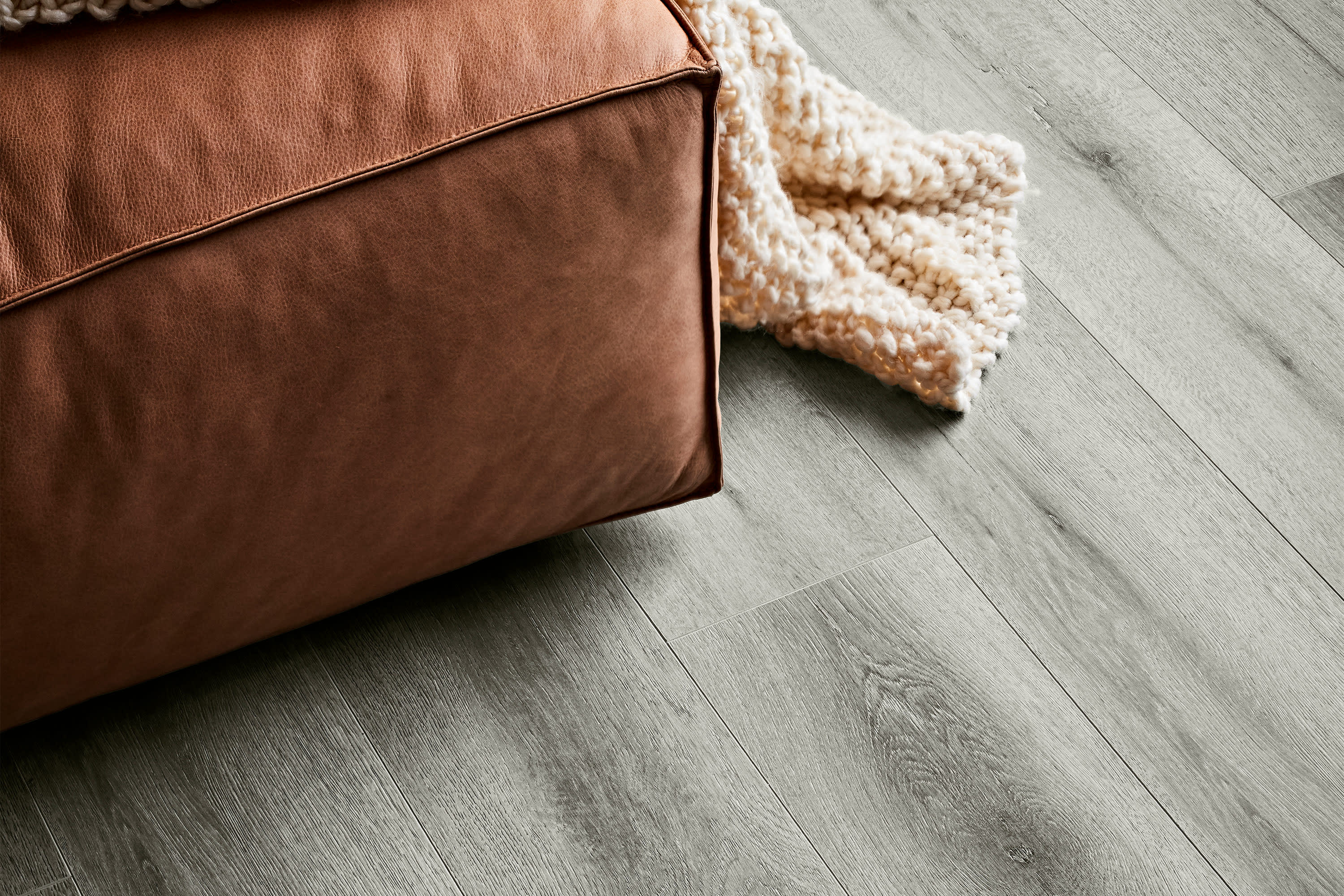 20 Year Laminate Limited Residential Warranty* banner