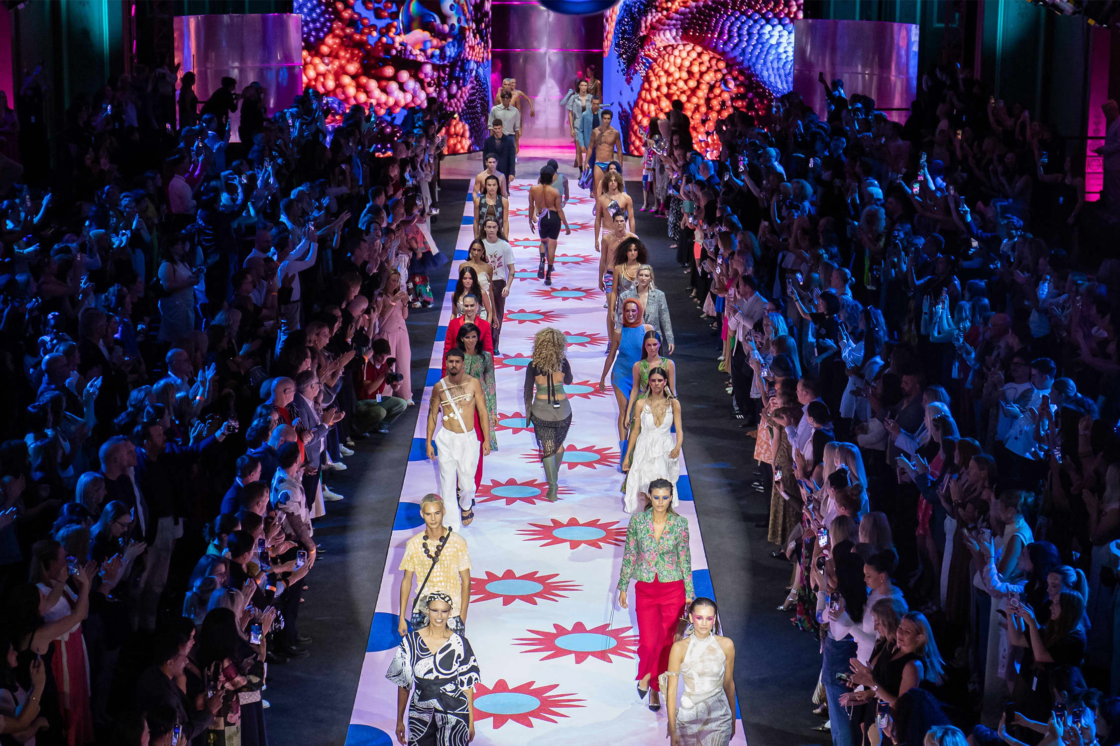 Melbourne Fashion Week Returns 2024