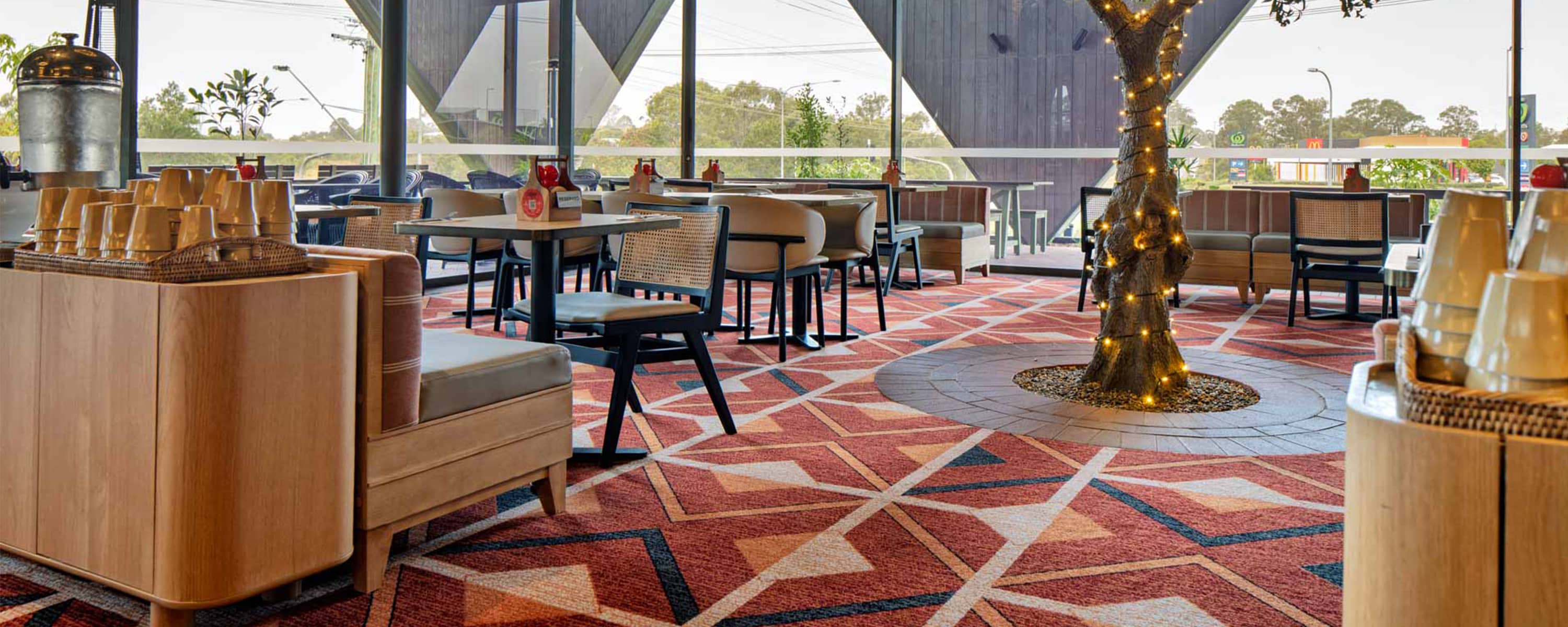 Dakabin Hotel banner