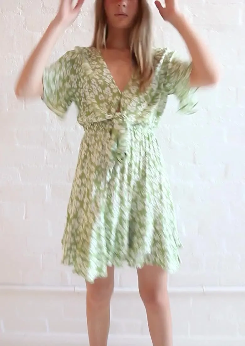 ★SALE★ GHANDA ワンピース Lola Dress ミニ丈ワンピース Lola Dress Lolita Floral | Ghanda Clothing