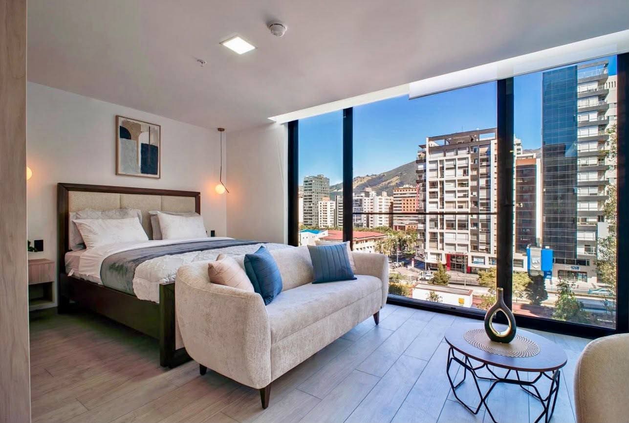 Suite amoblada en arriendo en Portugal y 6 de Diciembre, Quito