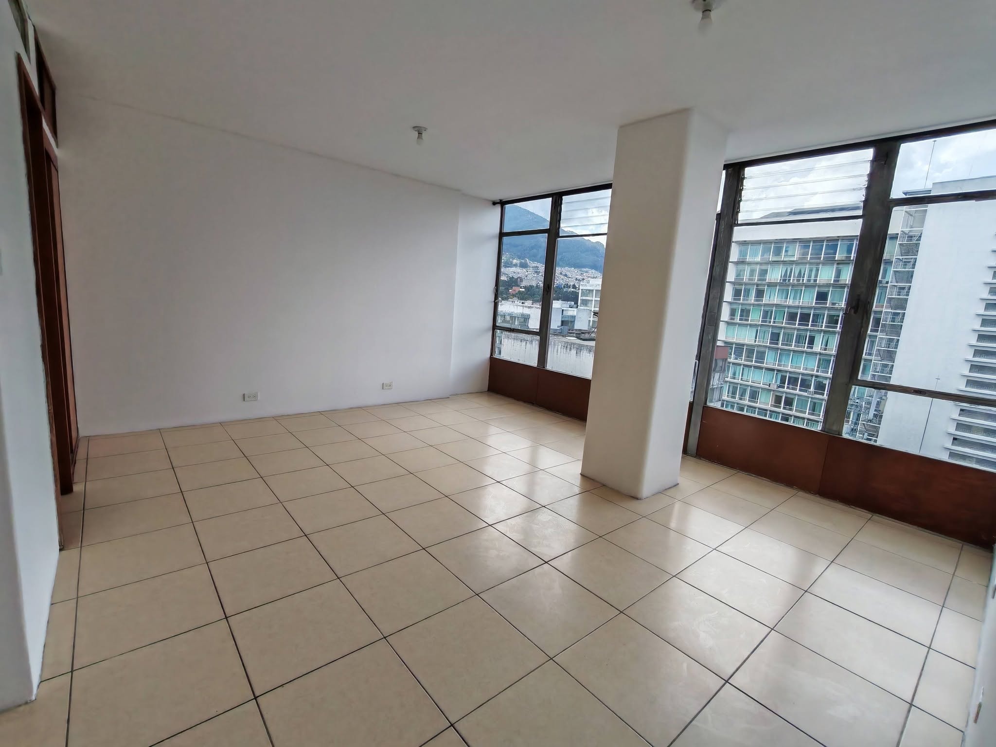 Departamento en arriendo en El Ejido, Quito