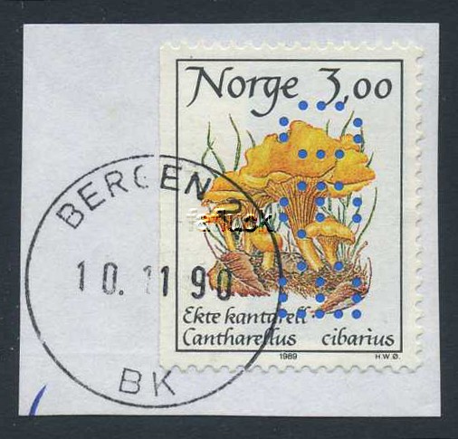 Norway philatelic perfin: 001.