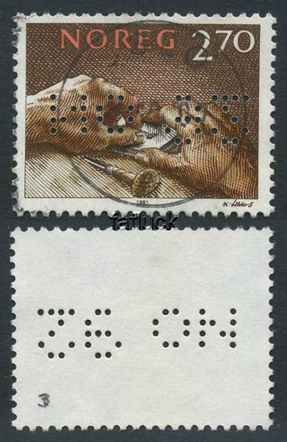 Norway philatelic perfin: 004.