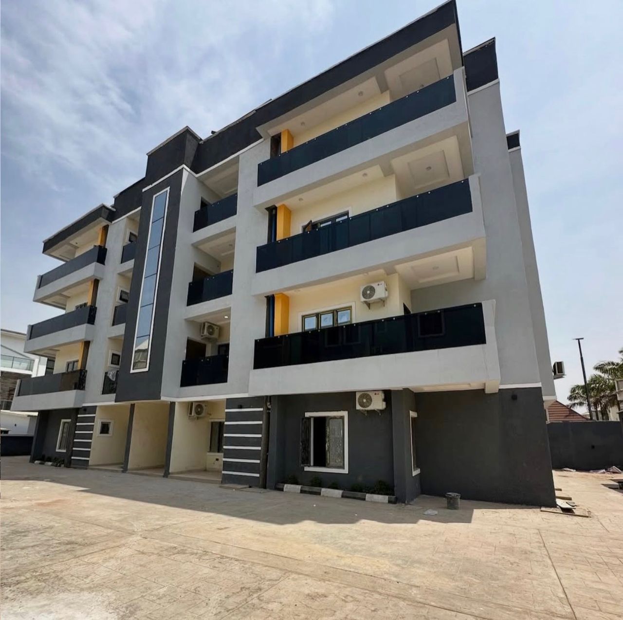 3 Bed Apartment in Wuye, Abuja available for sale on 1 purchase option ...