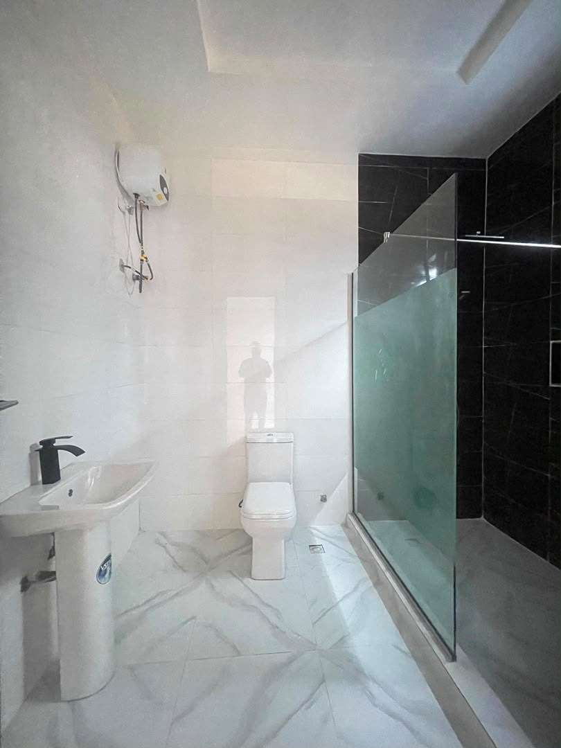 4 Bedroom Terrace Duplex + BQ photo 3