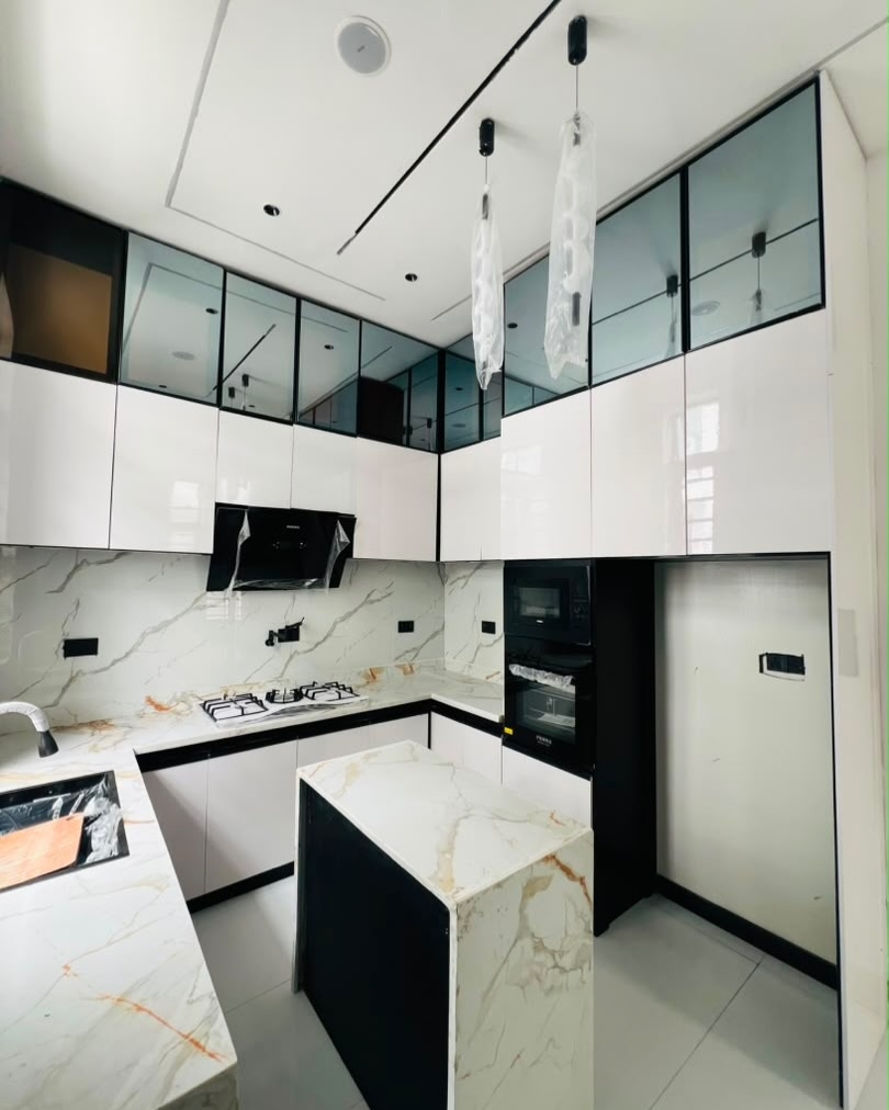 4 Bedroom Semi Detached Duplex + BQ photo 5