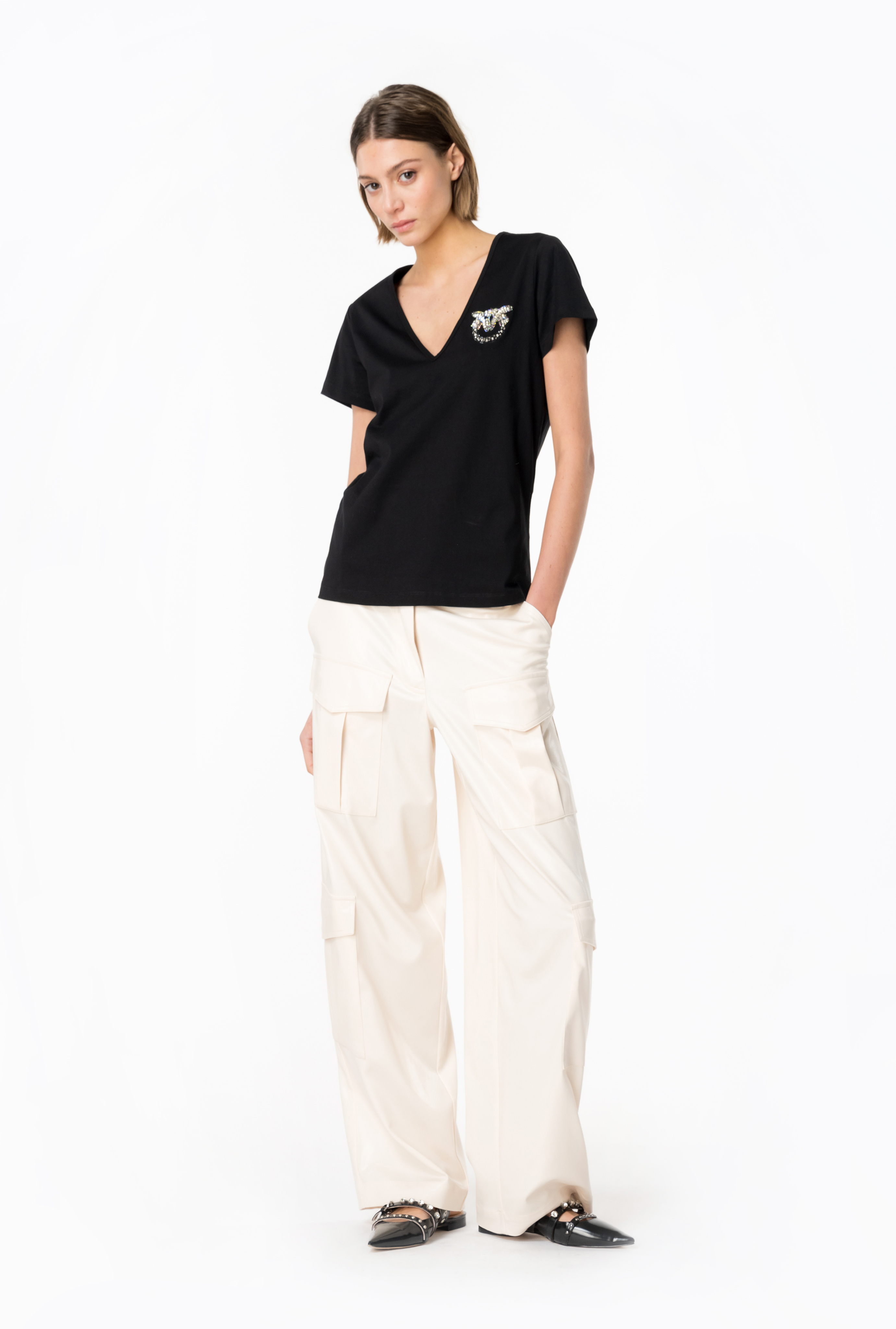 Футболка с V-образным вырезом и блестящим логотипом - ЧЕРНЫЙ - large