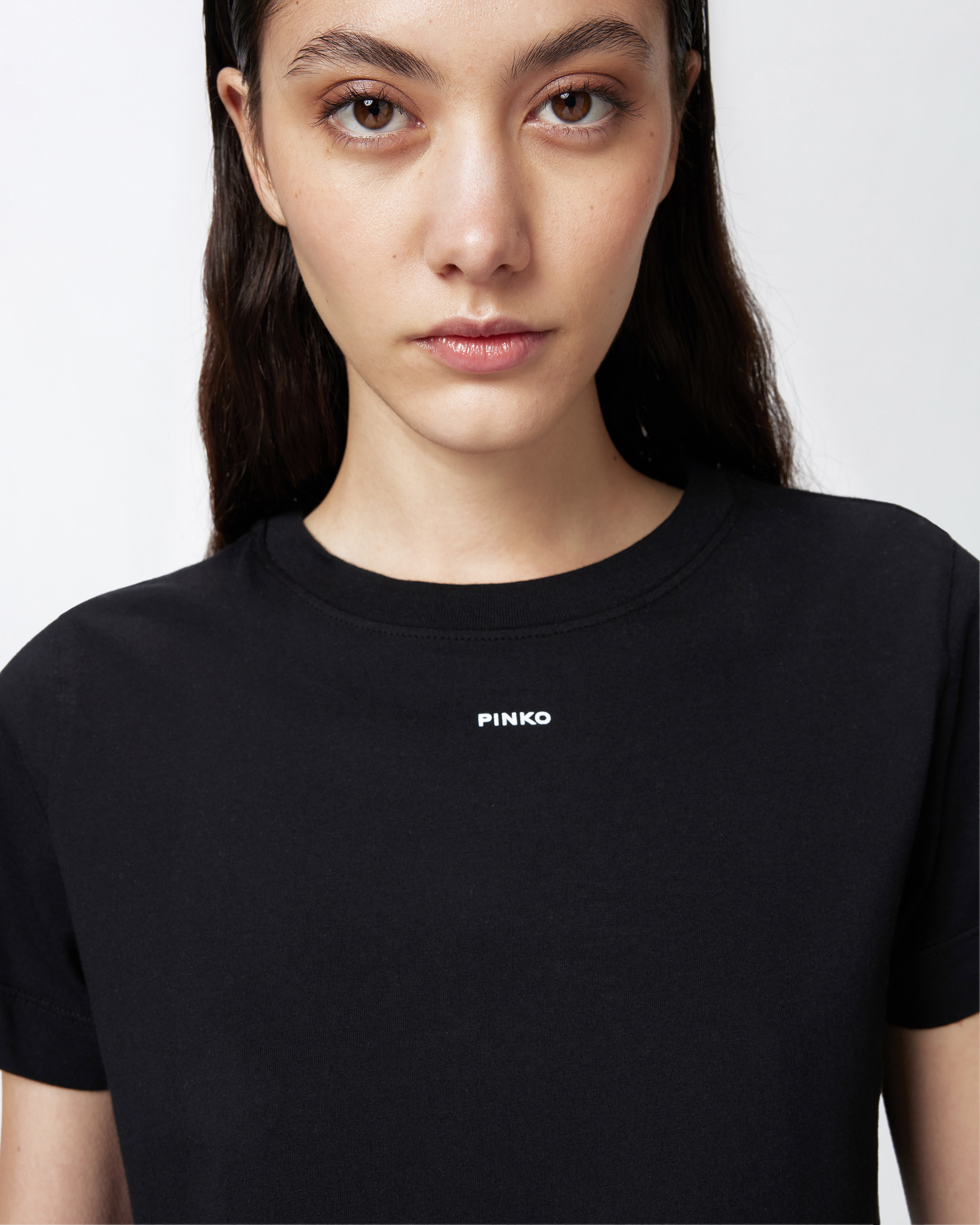 Tシャツ・カットソー PINKO Woman T-Shirt Black 2 100535A1R7 Z99 T-Shirt Pinko in black jersey with Love Birds embroidery