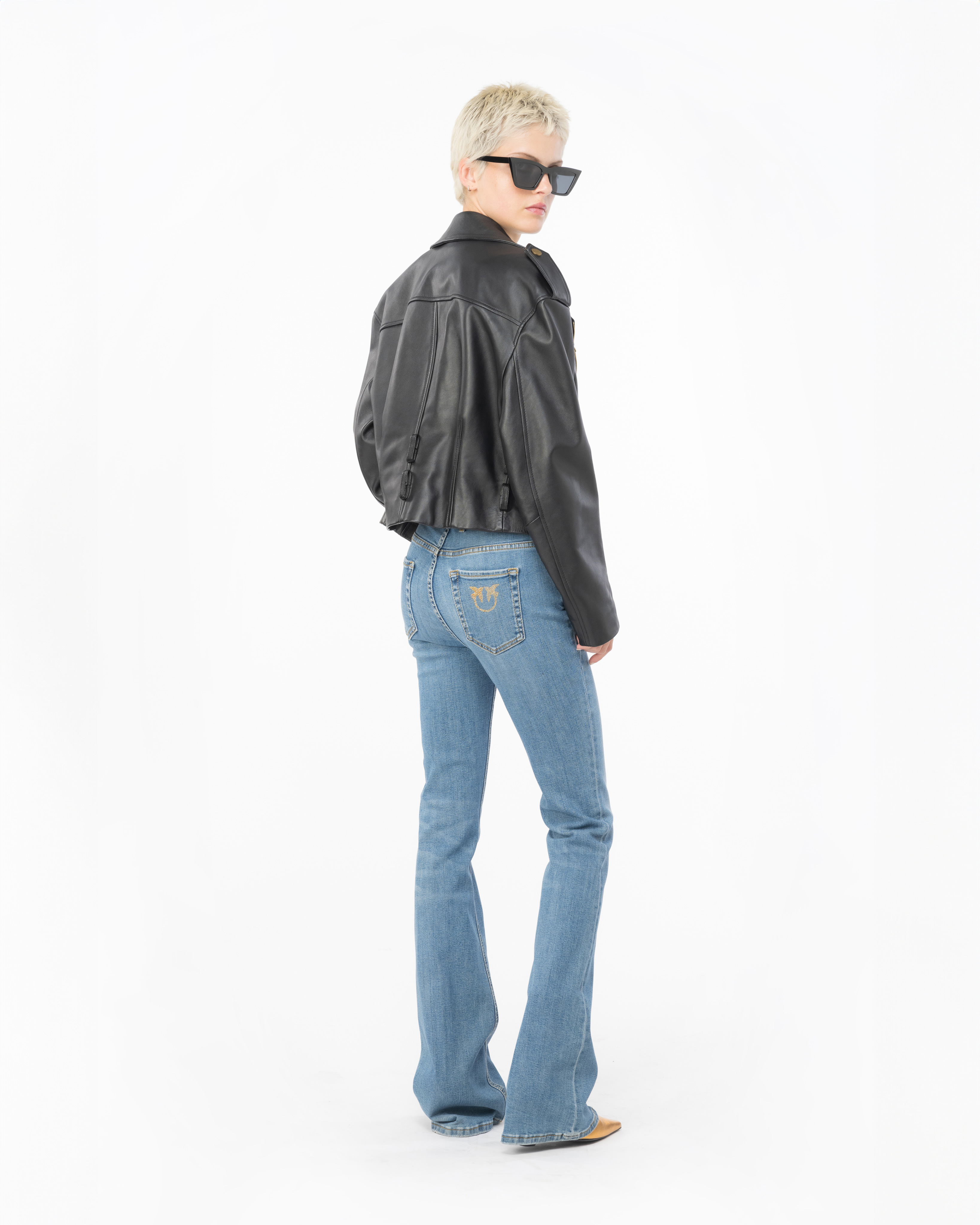 Shop Pinko Jean Flare En Denim Bleu Stretch Avec Broderie Love Birds In Mid Wash